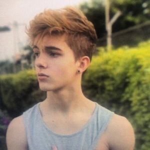 Meet your Posher, Alisson